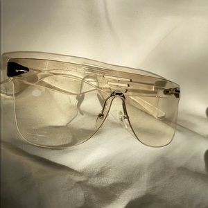 Clear classes/shades
